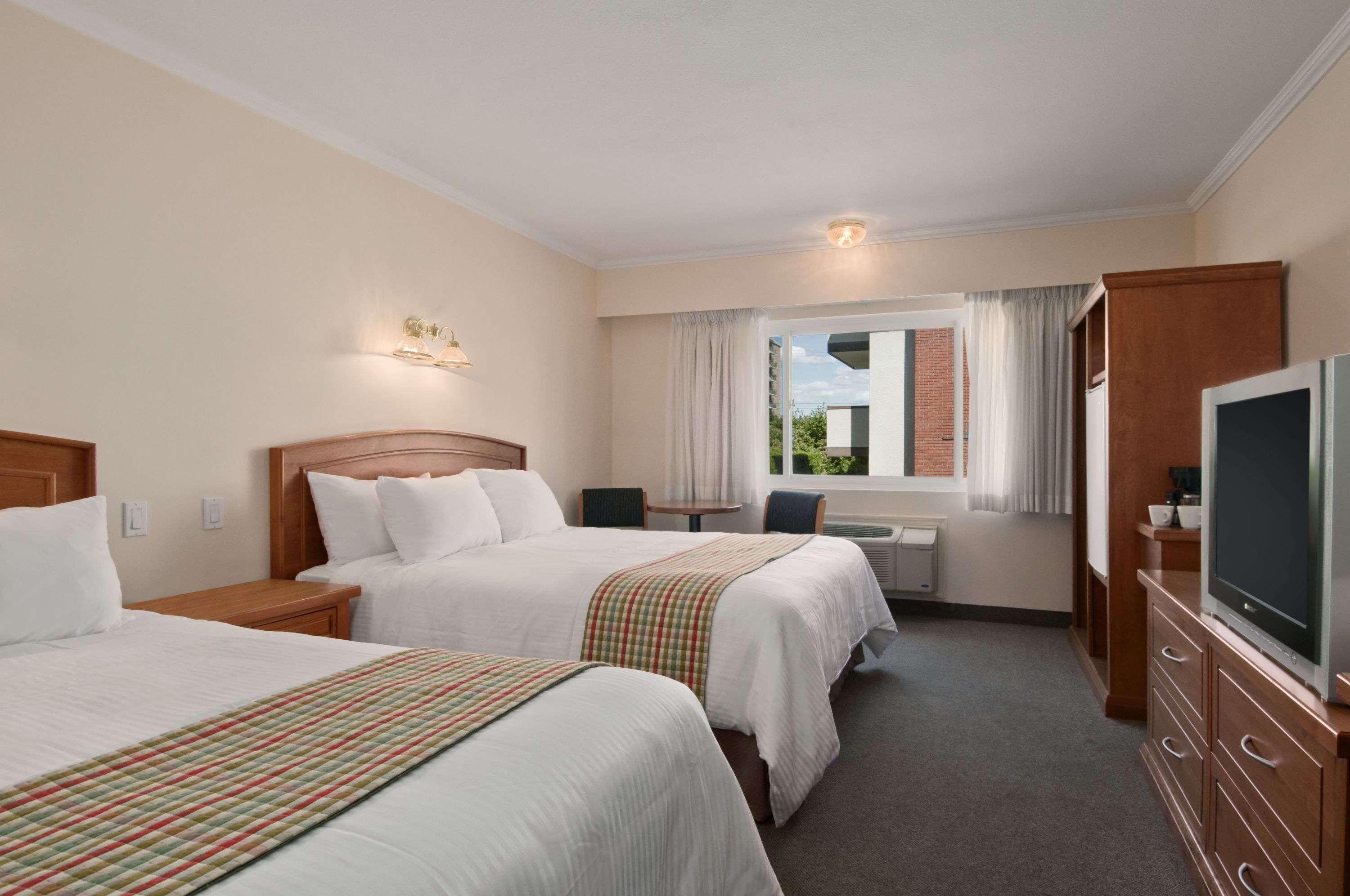 Travelodge By Wyndham Kamloops Ngoại thất bức ảnh